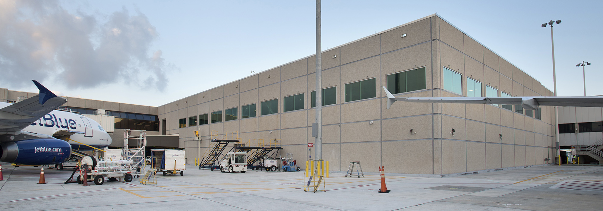 FLL T3 Header